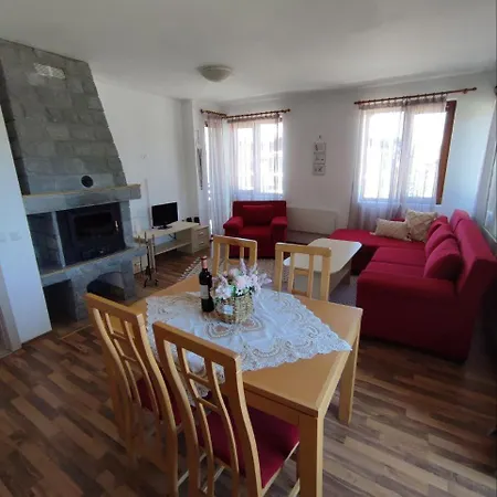 Private In Pirin Heights Apartment