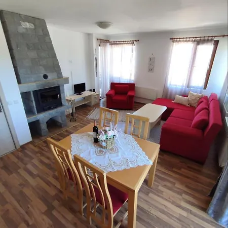 Private In Pirin Heights Daire